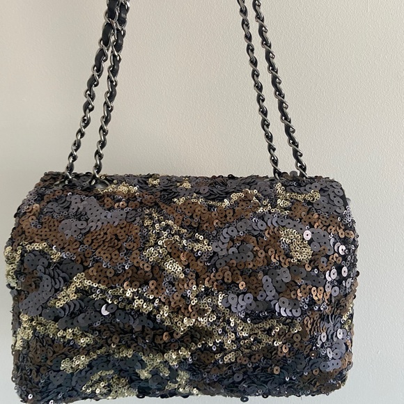 Rare authentic chanel sequin bag - Picture 4 of 5